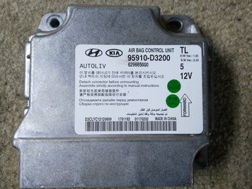 Ремонт блоку SRS AIRBAG 95910-D3200 для Hyundai Tucson 137849 фото