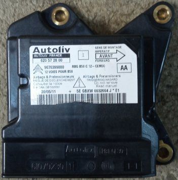 Ремонт блока SRS AIRBAG 9676399880 (620572800) для Citroen C4 135480 фото