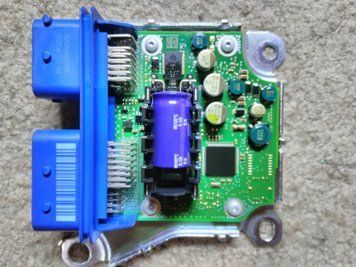 Ремонт блока SRS AIRBAG 95910-3Y600 для Hyundai Elantra 137534 фото