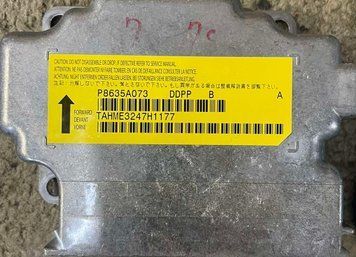 Ремонт блоку SRS AIRBAG P8635A073 для Mitsubishi Lancer 139422 фото